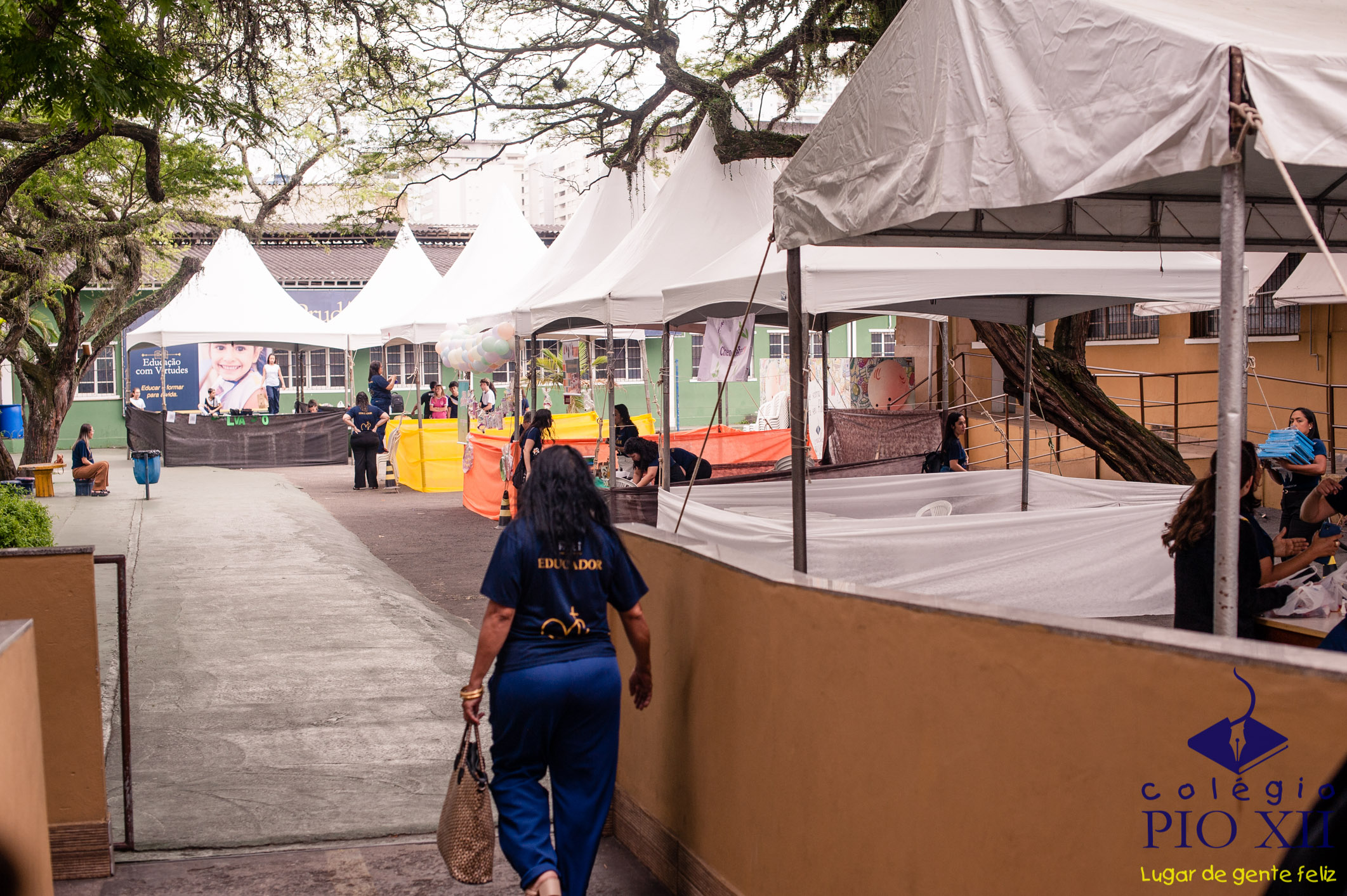 FEIRA EMPREENDEDORA